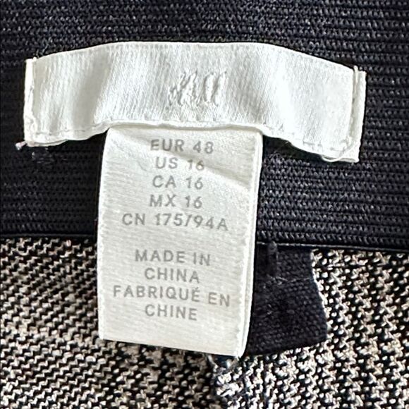 H&M Women’s Plaid Pants Size 16 US Glen Check Trousers Career Work Wear Stretch - Picture 6 of 11